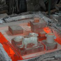 Sortie des pièces . Stage poterie en Ardèche